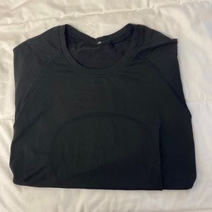 Lululemon swiftly tech short sleeve
